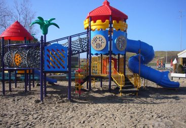 aan-duin-en-zee-vakantie-huisjes-camperduin-schoorl-foto-bron-speelpark-de-goudvis-sint-maartenzee